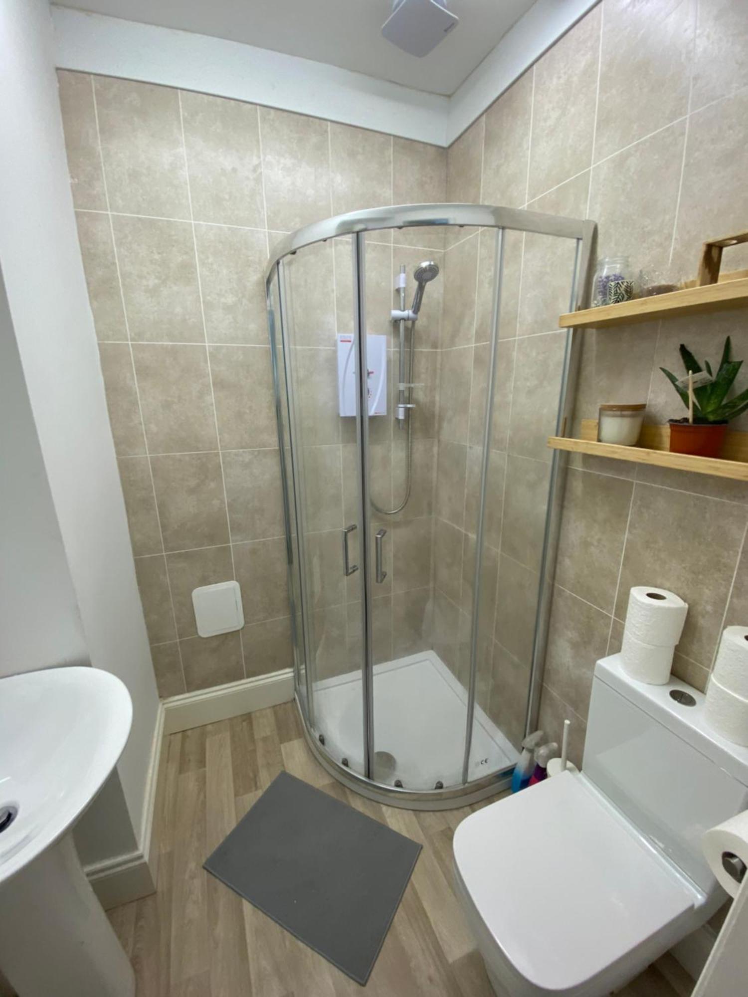 The Sunflower En-suite Homestay *